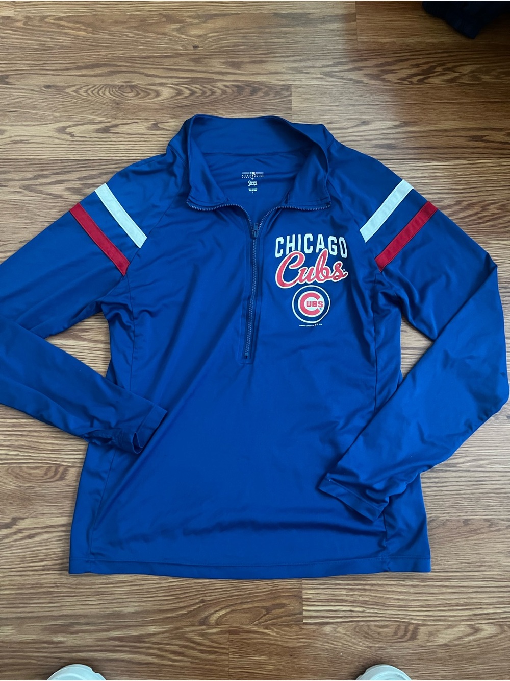 Chicago Cubs Women's Blue Long-Sleeve 1/4 Zip Pullover size large